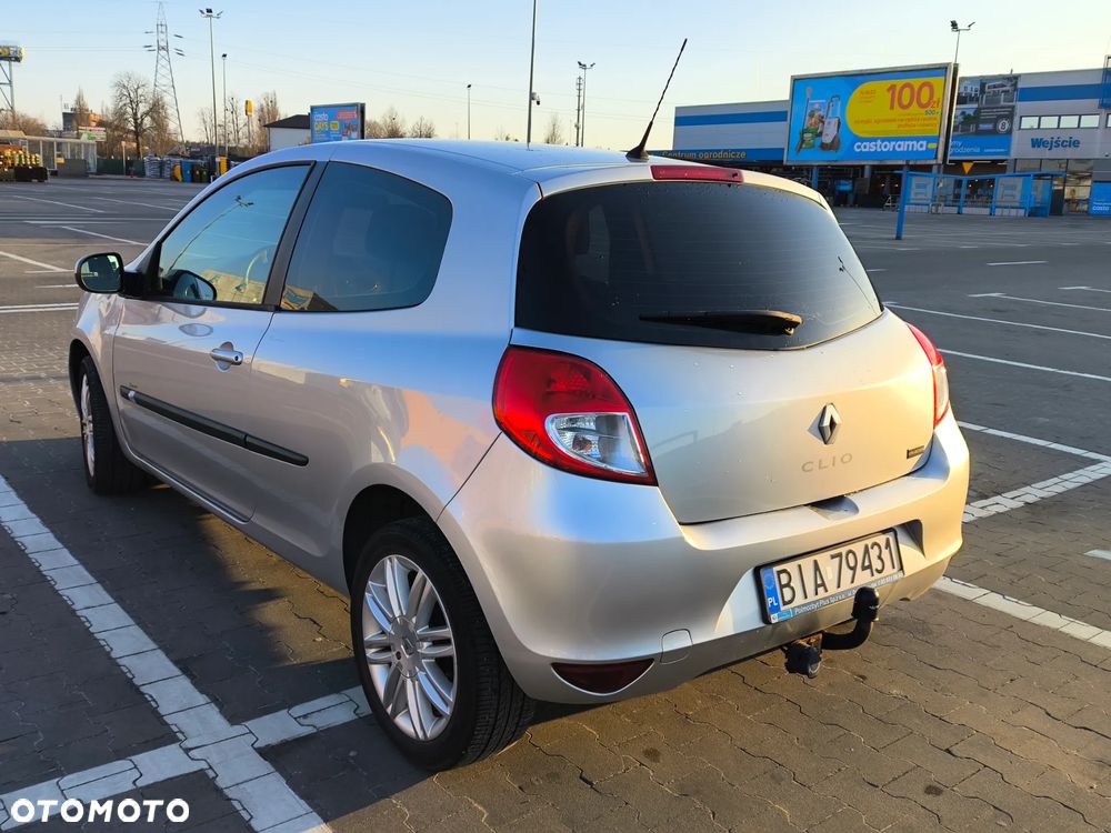 Renault Clio 1.5 dCi Authentique - 7