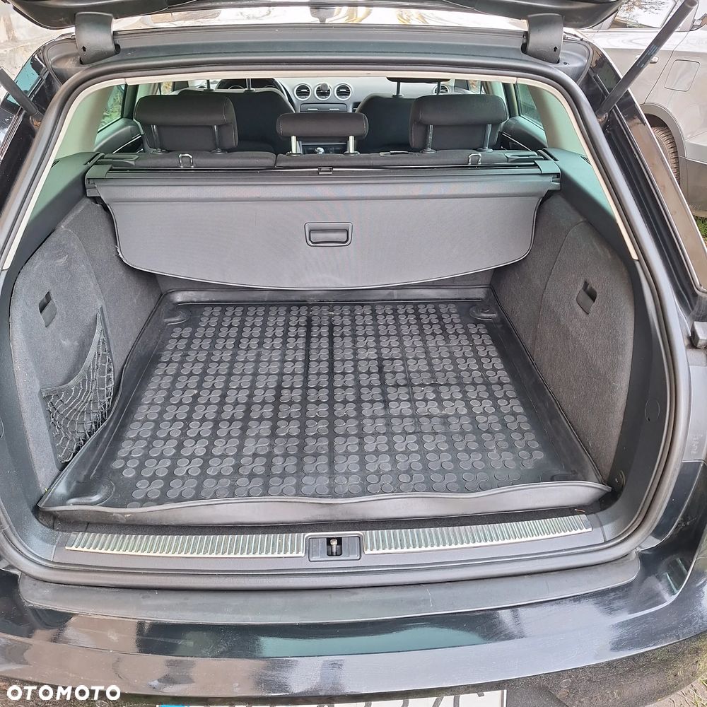 Seat Exeo 2.0 TDI CR Sport - 12