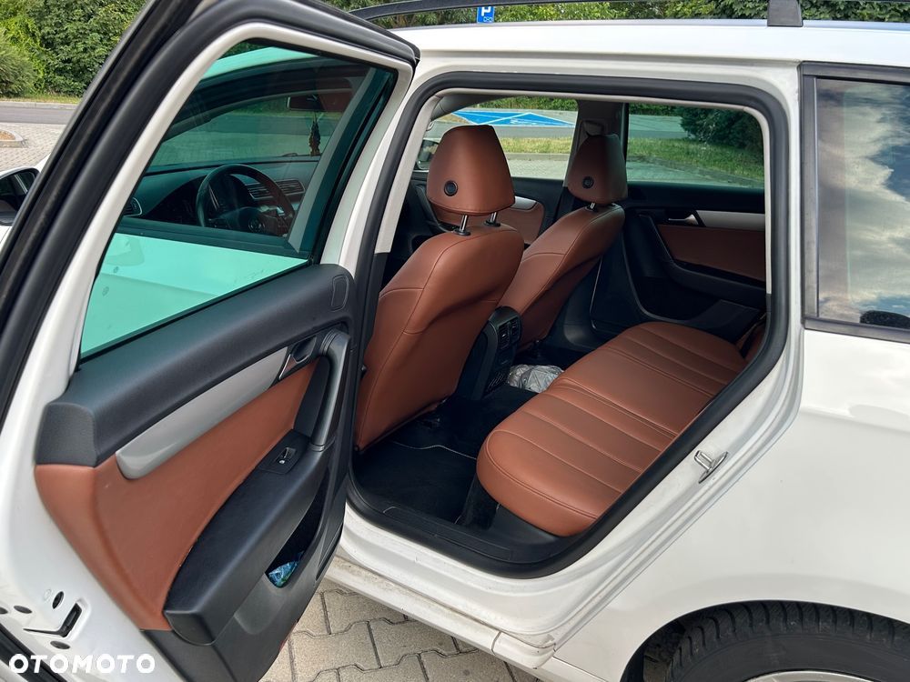 Volkswagen Passat - 7