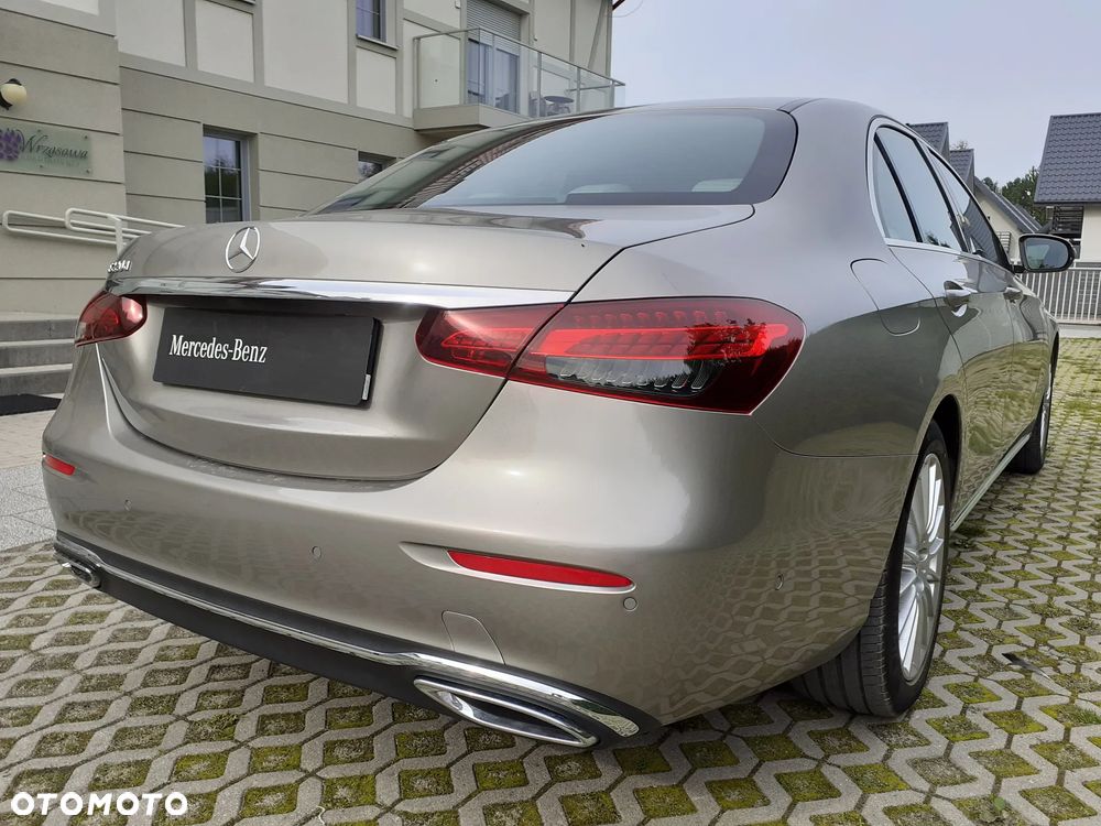 Mercedes-Benz Klasa E 220 d Exclusive - 8
