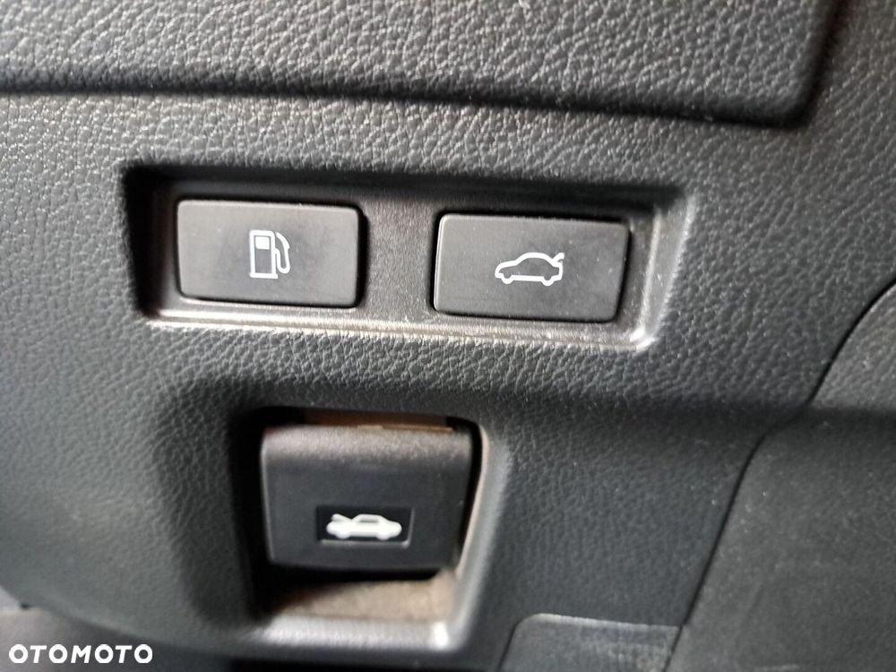 Lexus ES 300h Business Edition - 35