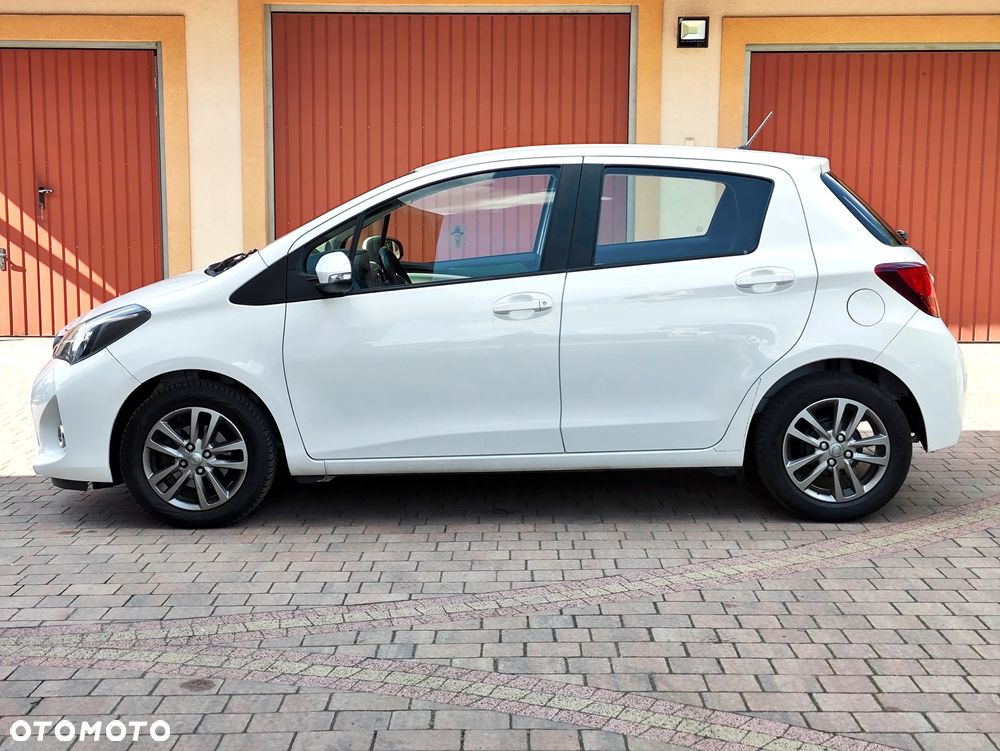 Toyota Yaris 1.33 Premium - 9