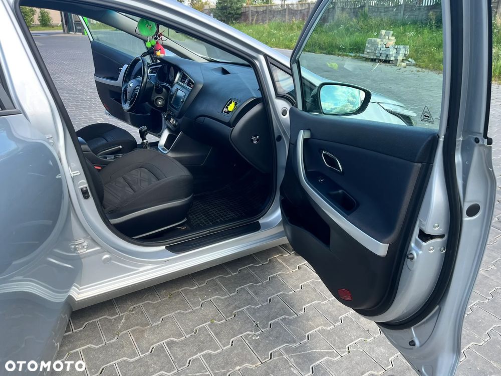 Kia Ceed 1.6 CRDi M - 11