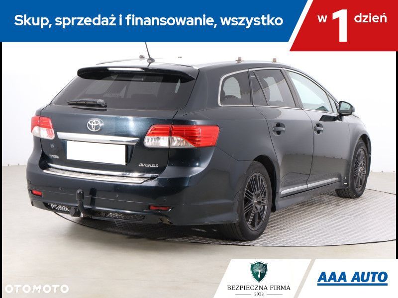 Toyota Avensis - 6