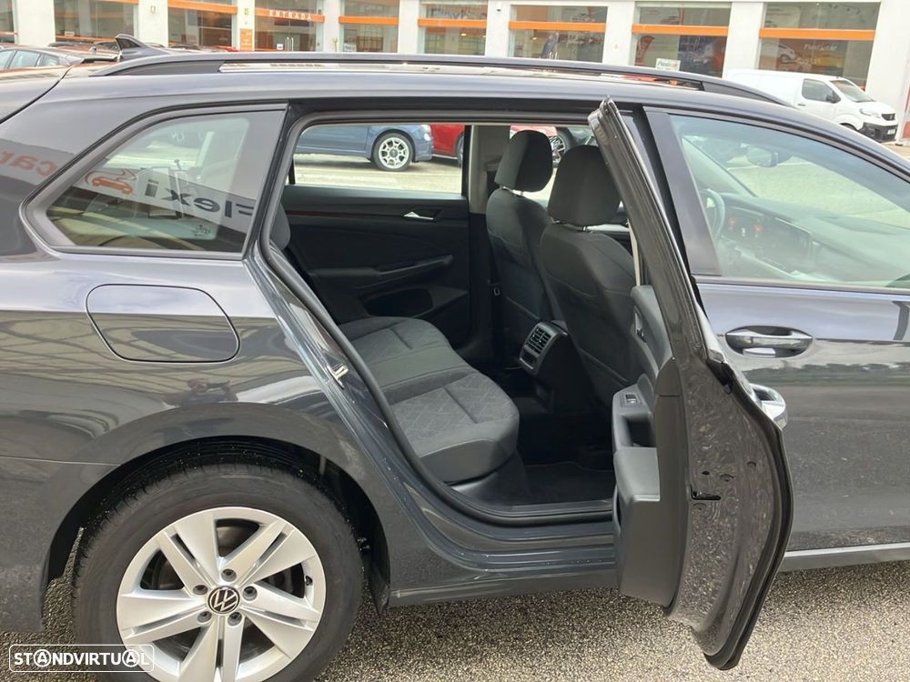 VW Golf 2.0 TDI Confortline DSG - 15