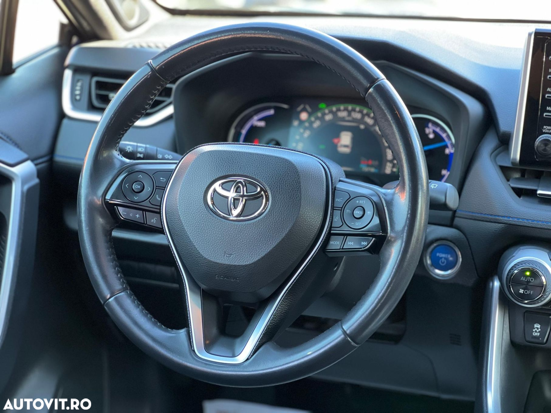 Toyota RAV4 2.5 4x4 Hybrid Style Selection - 12
