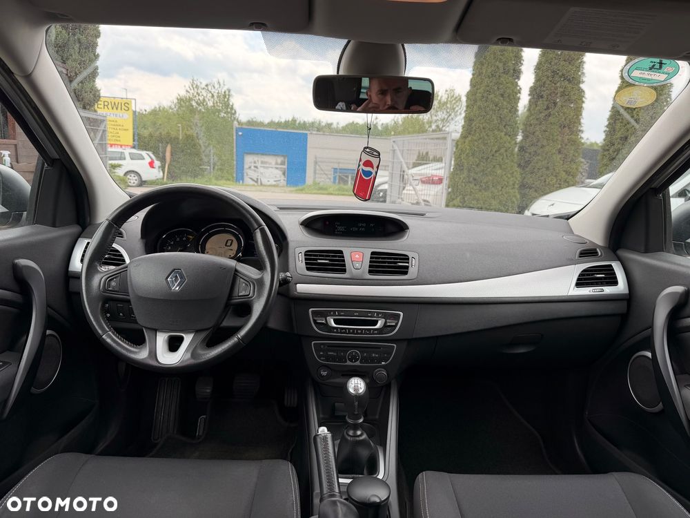 Renault Megane TCe 130 Dynamique - 13