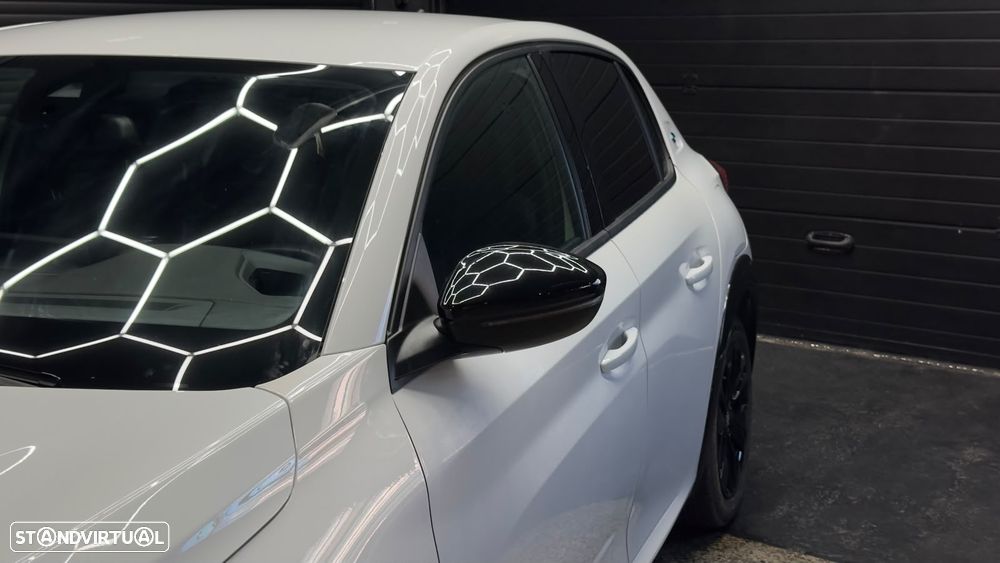 Peugeot e-208 Allure Pack - 15
