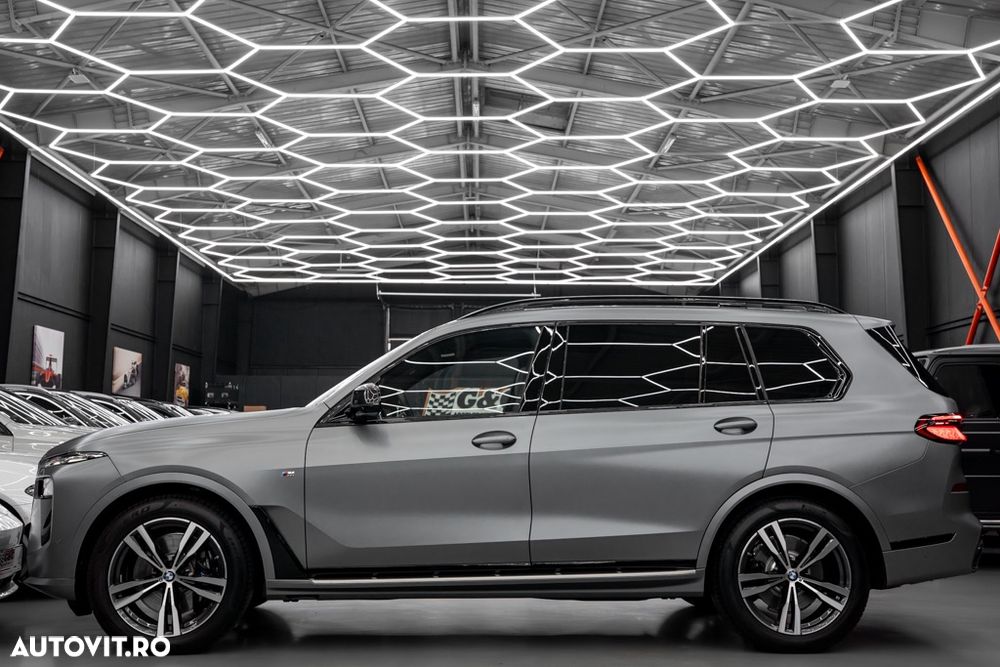 BMW X7 xDrive40d MHEV - 32