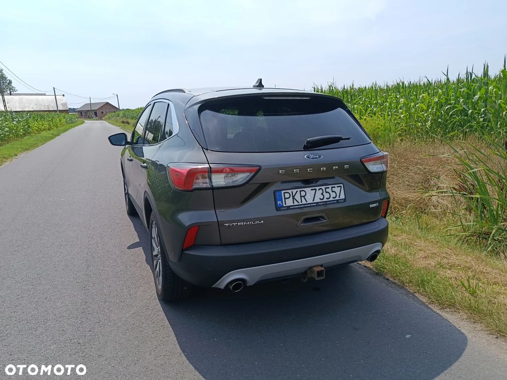 Ford Kuga - 11
