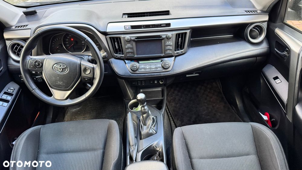 Toyota RAV4 2.0 Premium - 25
