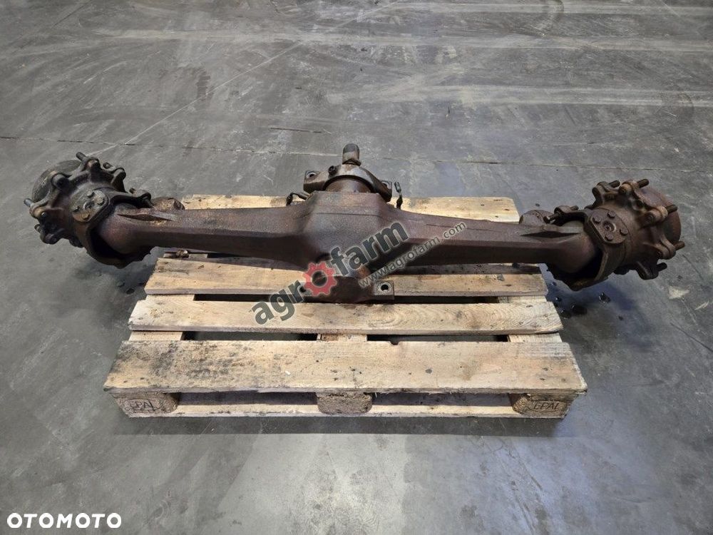 Przedni most Renault Ceres 345 Carraro - 3