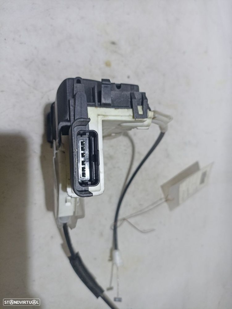 Fechadura / fecho porta frente direito CITROËN C5 III (RD_) - 2