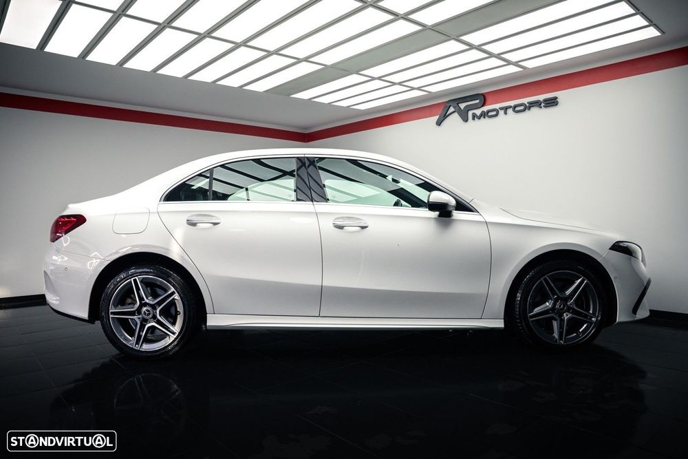 Mercedes-Benz A 250 Limousine e AMG Line - 12