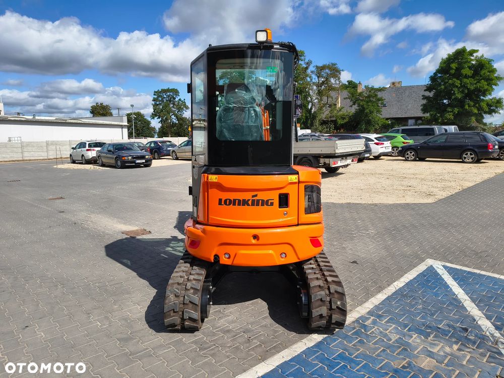 Kubota LONKING CDM6025 - 7