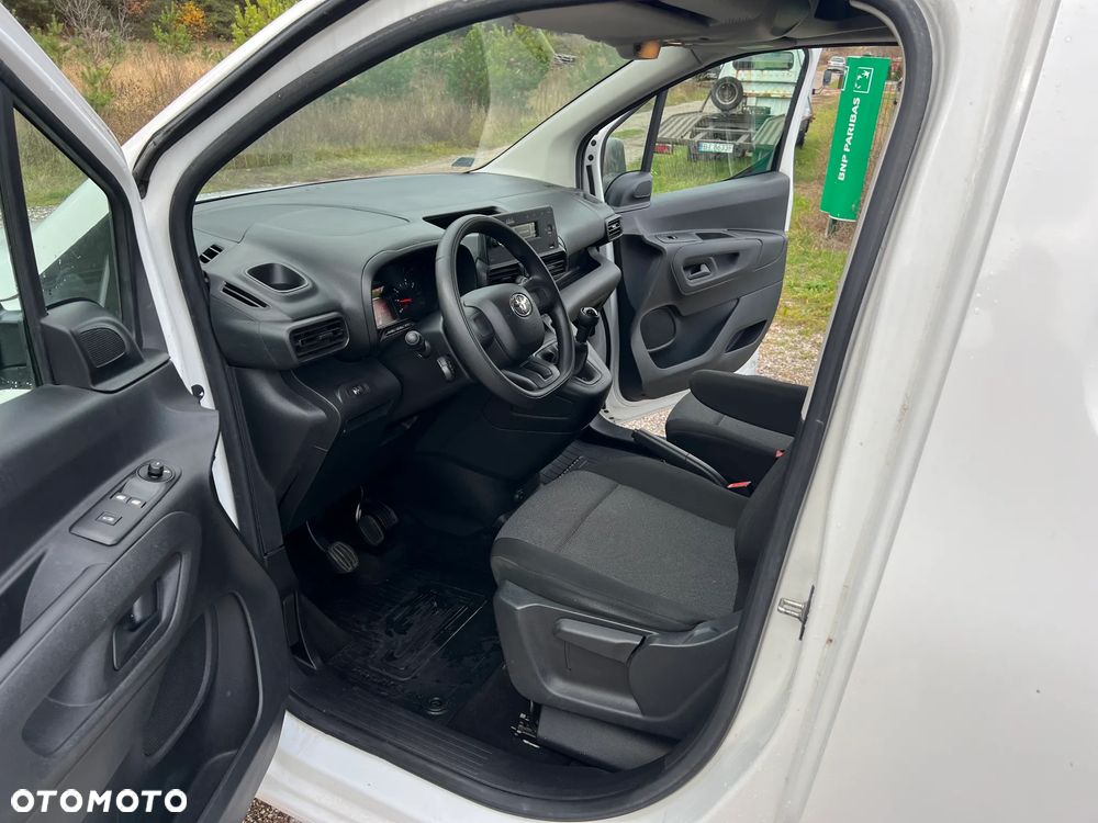 Toyota PROACE CITY - 17