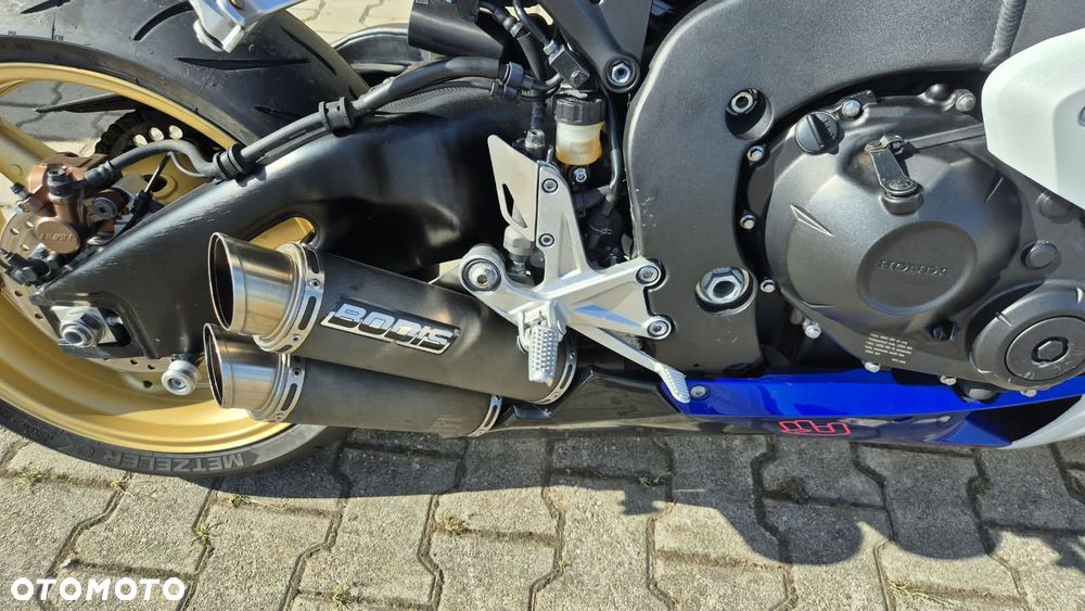 Honda CBR - 8