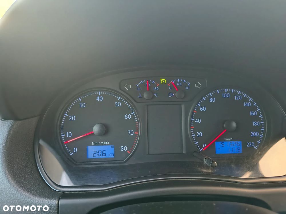 Volkswagen Polo 1.4 16V Trendline - 13