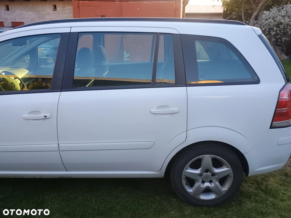 Opel Zafira 1.9 CDTI Enjoy - 6