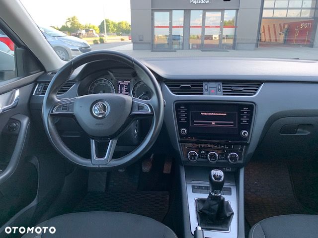Skoda Octavia 1.6 TDI SCR Ambition - 11