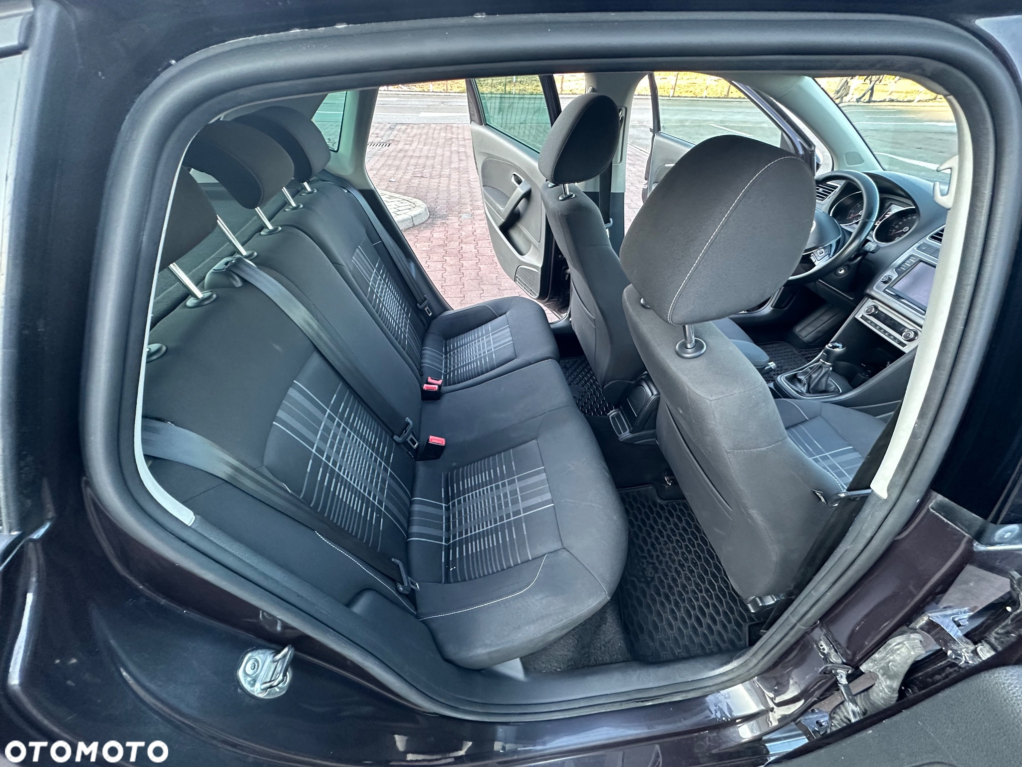 Volkswagen Polo - 10
