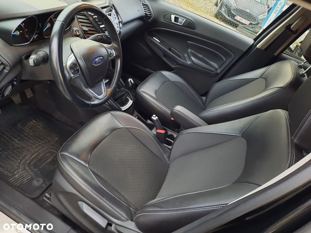 Ford EcoSport - 16