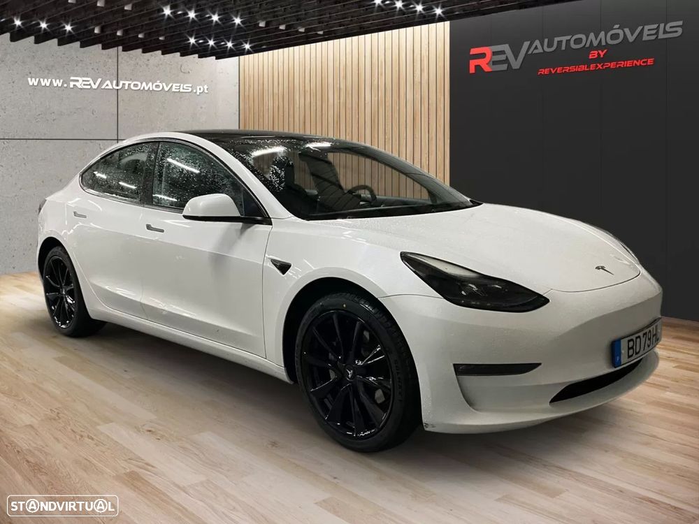 Tesla Model 3 Long Range Tração Traseira - 2