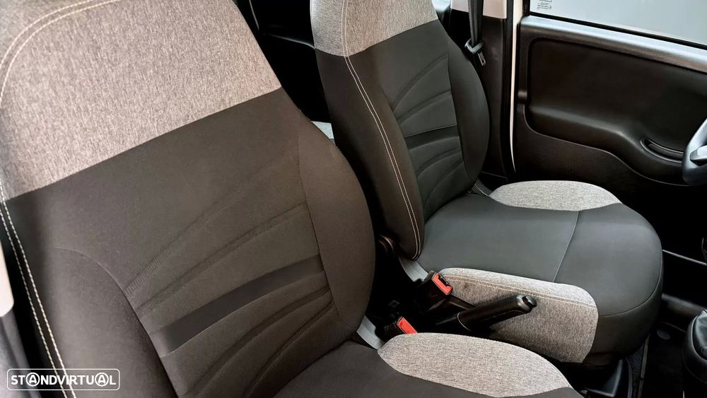 Fiat Panda 1.0 Hybrid City - 26