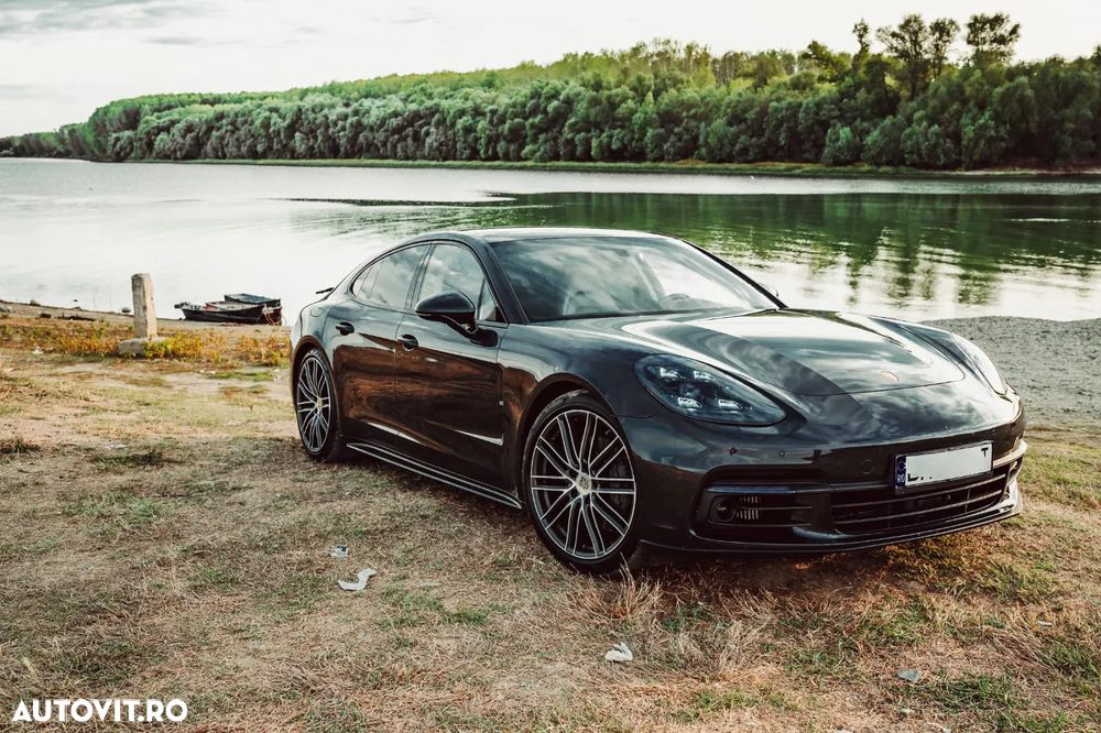 Porsche Panamera 4S - 17