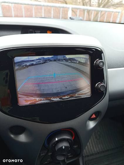 Toyota Aygo 1.0 VVT-i JBL Edition - 4