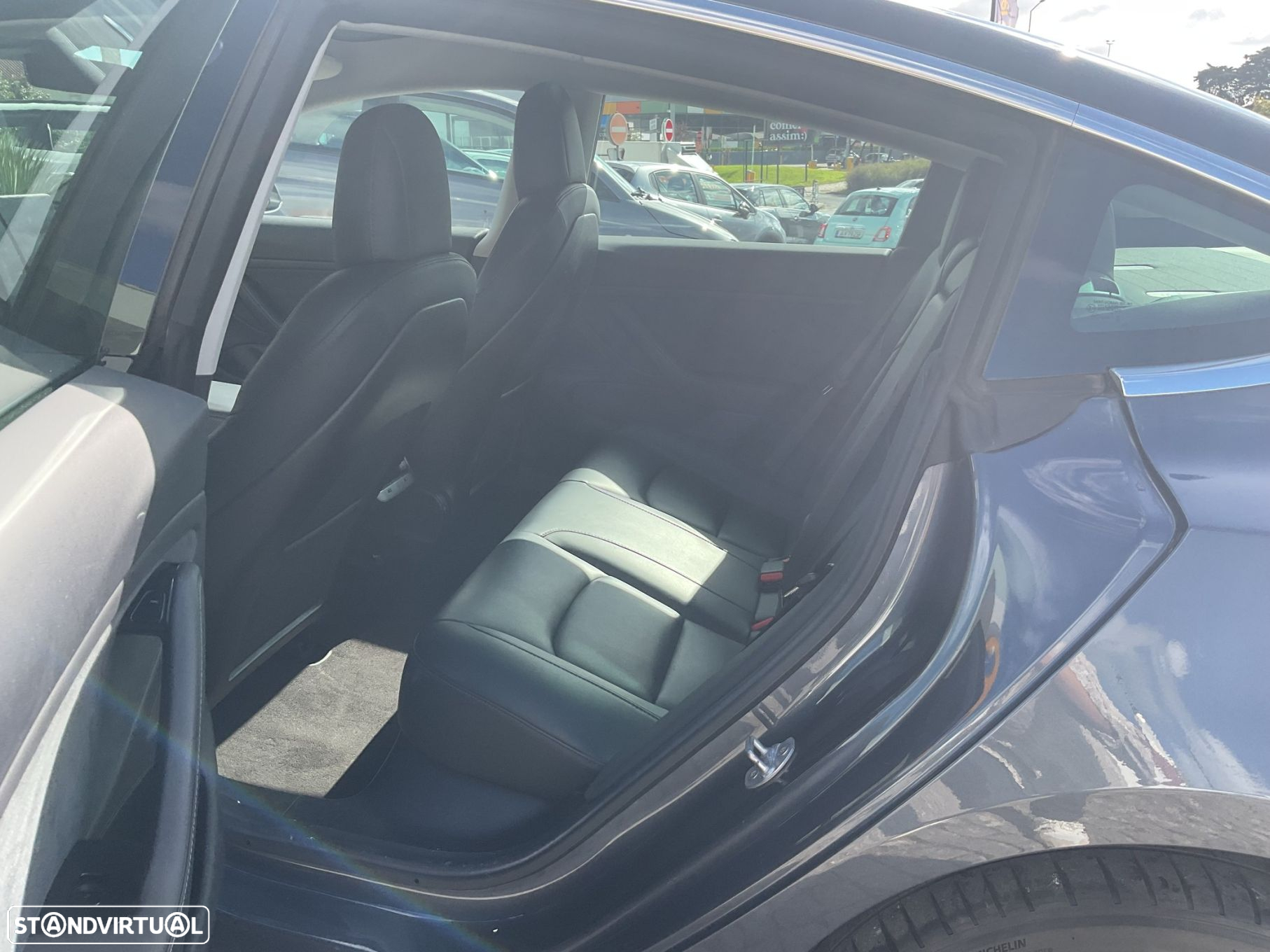 Tesla Model 3 Standard RWD Plus - 32