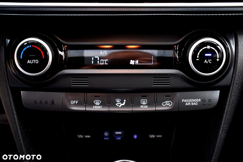 Hyundai Kona 1.6 T-GDI Premium 4WD DCT - 29