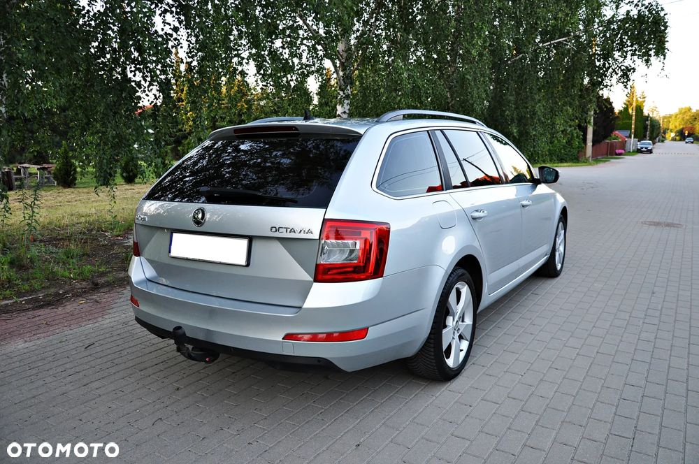 Skoda Octavia 2.0 TDI Premium Edition - 7