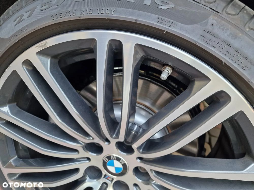 BMW Seria 5 520d xDrive - 17