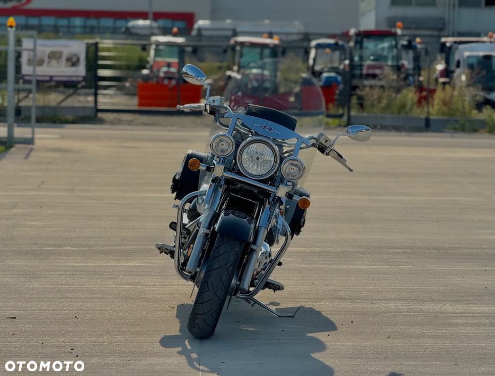 Suzuki Boulevard - 3