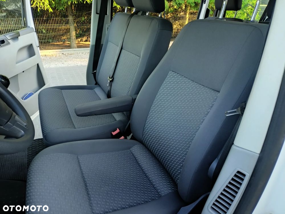 Volkswagen Transporter - 14