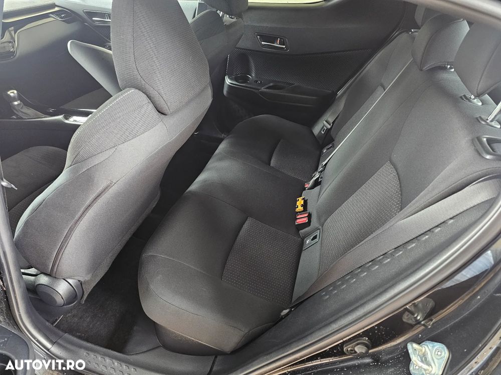 Toyota C-HR 1.8 HSD 4x2 CVT C-enter - 8