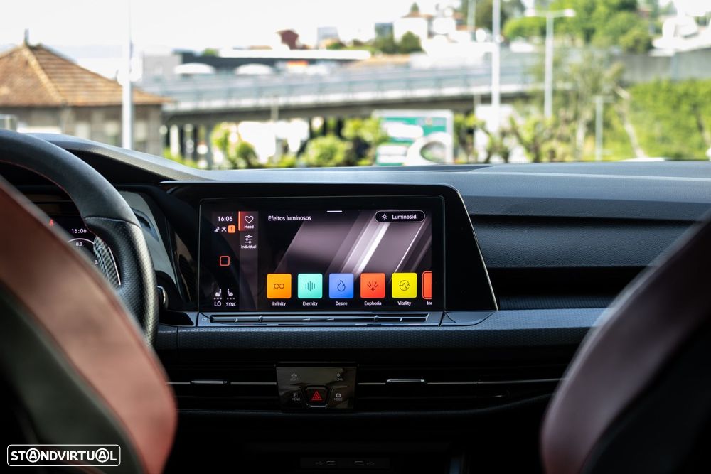 VW Golf 2.0 TSI GTI Clubsport DSG - 41