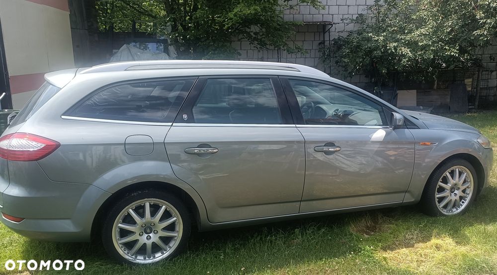 Ford Mondeo - 4