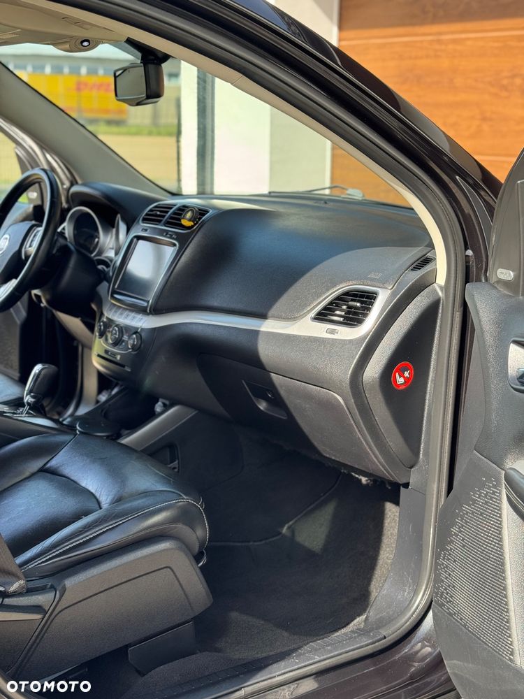 Fiat Freemont 2.0 Multijet Black Code AWD - 27