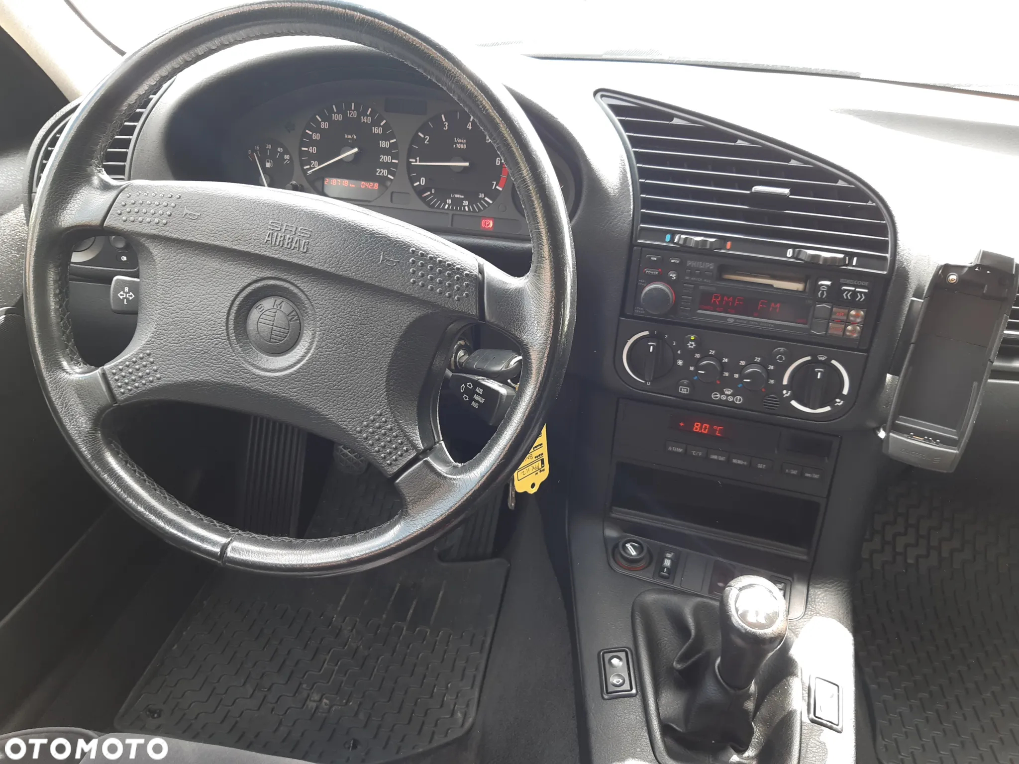 BMW Seria 3 316i - 12