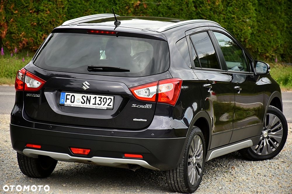 Suzuki SX4 S-Cross 1.6 DDiS 4x4 Comfort+ - 4