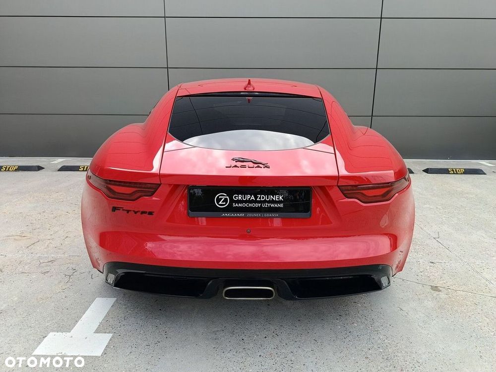Jaguar F-Type - 6