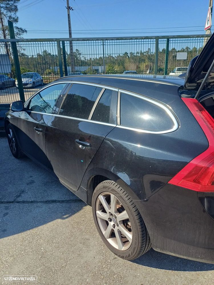 Volvo V60 - 6
