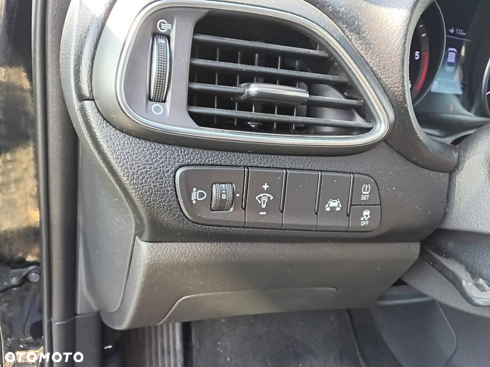 Hyundai i30 - 26