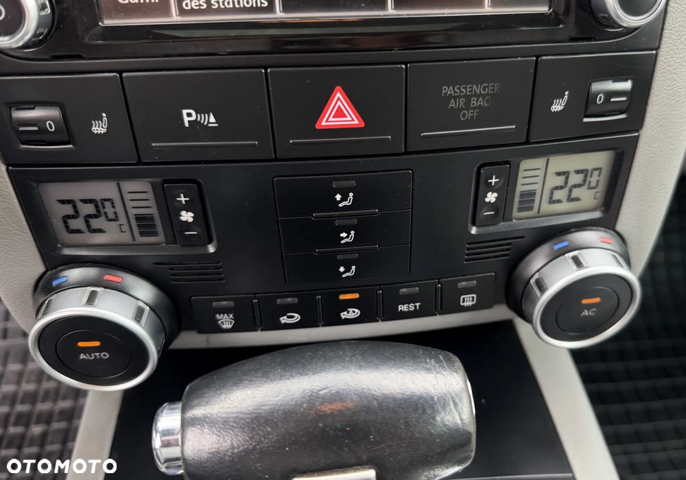 Volkswagen Touareg 3.0 V6 TDI DPF Perfect Tiptr - 15