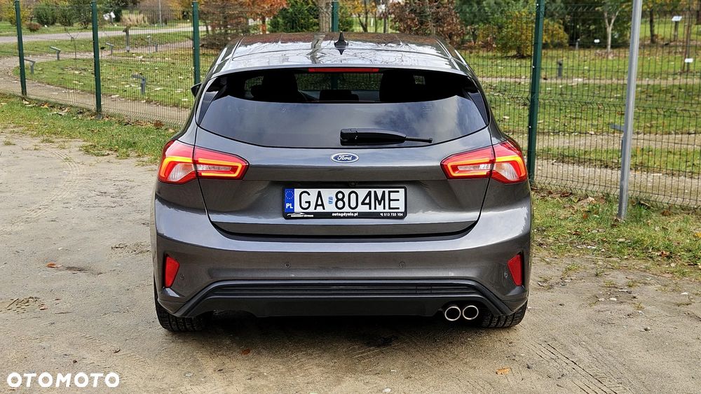 Ford Focus 1.5 EcoBoost ST-Line - 14