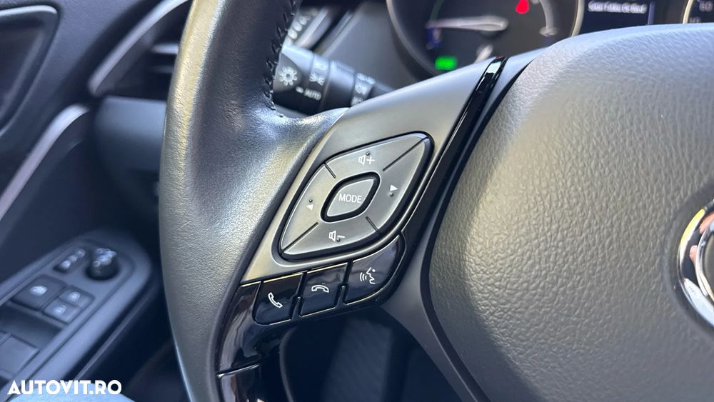 Toyota C-HR 1.8 HSD 122 CP 4x2 CVT Core - 28