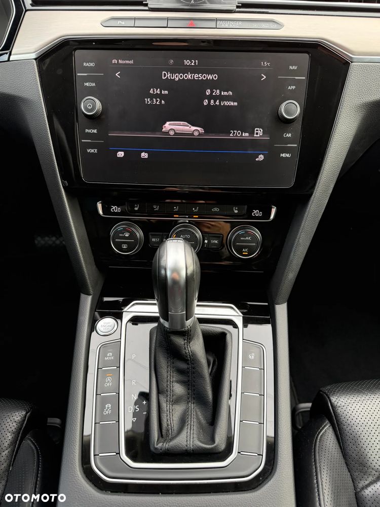 Volkswagen Passat Variant 1.8 TSI BMT Highline DSG - 29