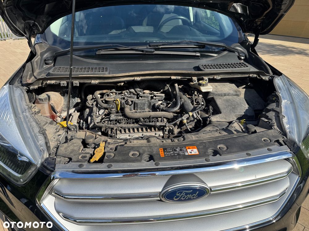 Ford Kuga 1.5 EcoBoost FWD Titanium X - 28